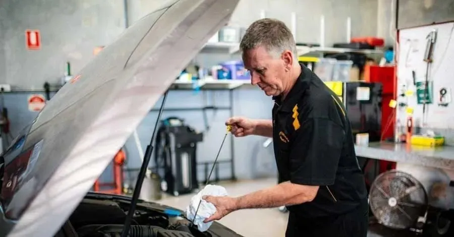Capa: Curso Mecânica Automotiva Master Cooler: Baixar Agora em HD!
