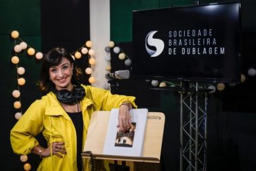 Capa do curso Dublagem Masterclass da Sociedade Brasileira de Dublagem em alta resolução para download